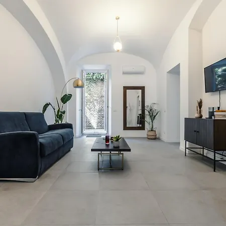 Aurelia 172 Vatican Roma